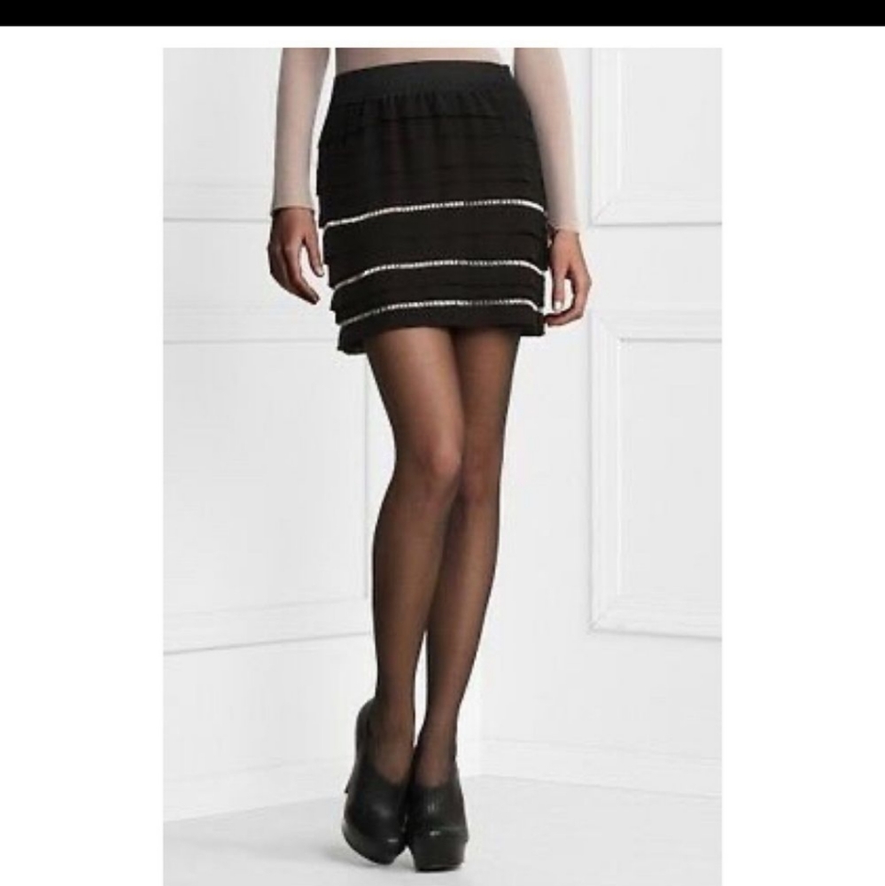 BcbgMaxAzria silk tiered Ruffle skirt crochet eyelet detail